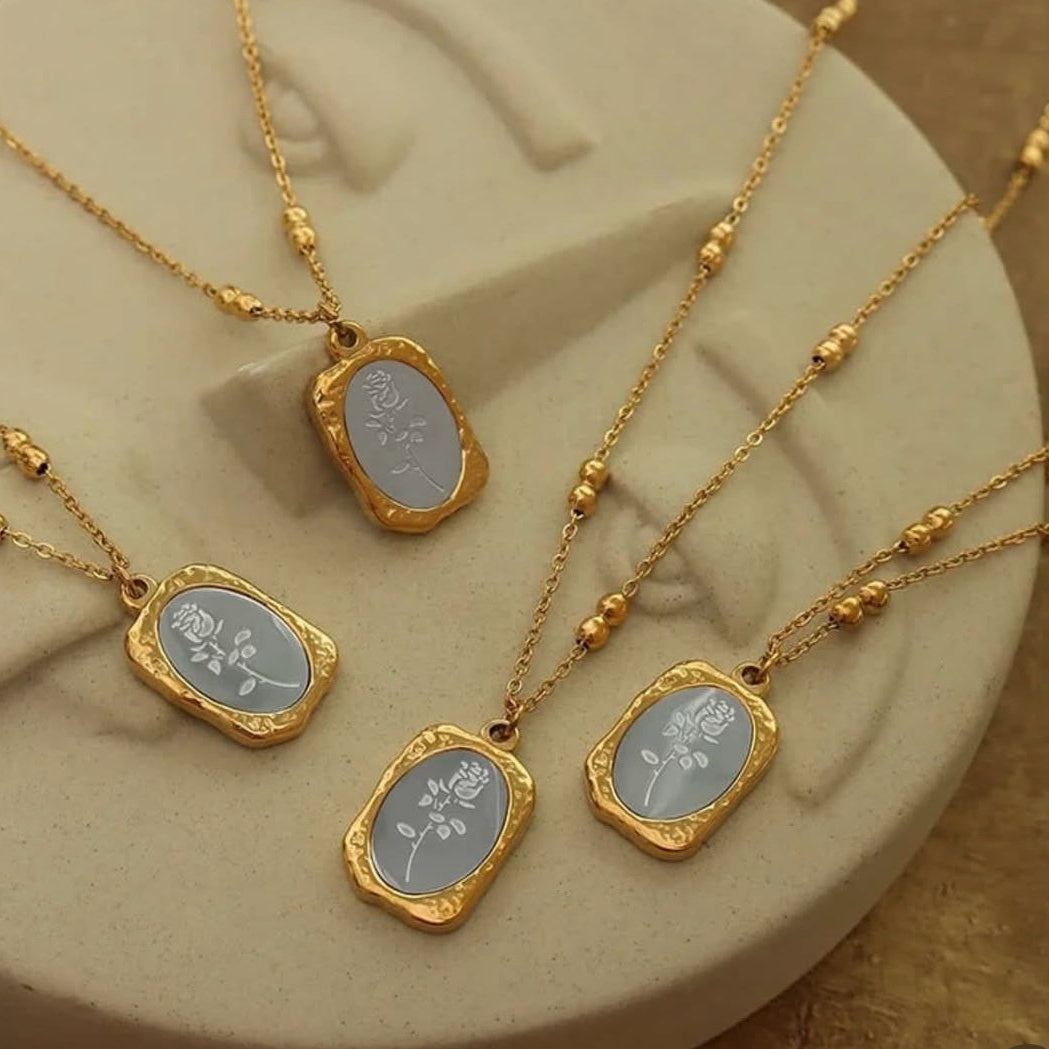 vintage flower necklace