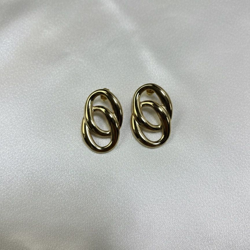 golden knot design earings