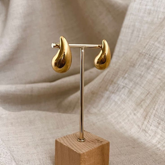teardrop earings