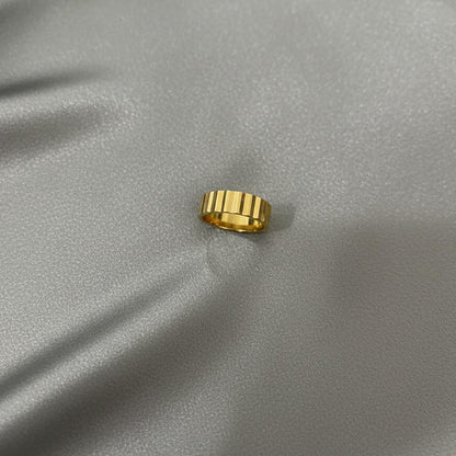 gold ring