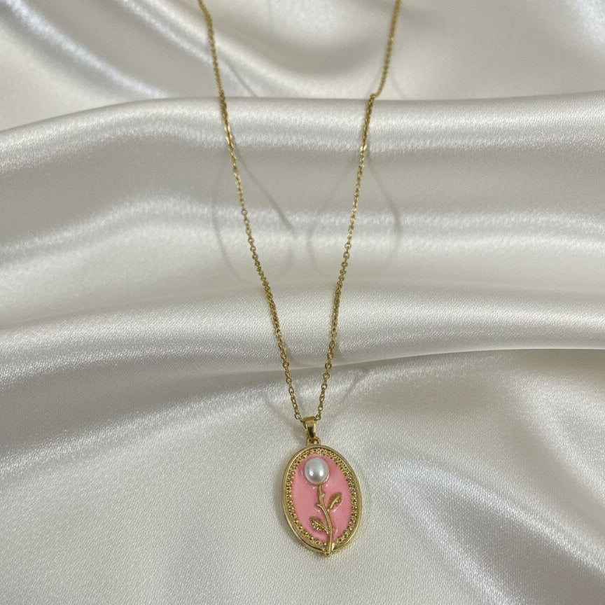 Blush Pearl Bloom Necklace